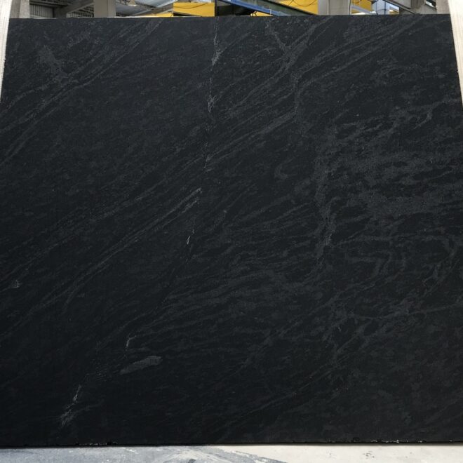 Black Mist-121X78-2646-13